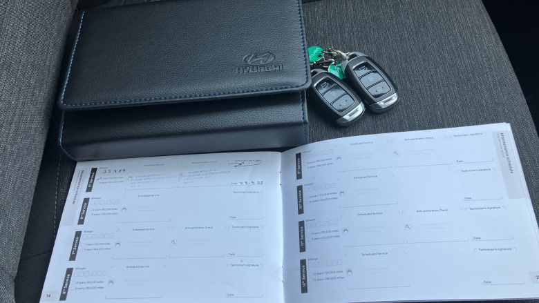 Hyundai Kona 150kW Premium 64kWh 5dr Auto Electric Hatchback